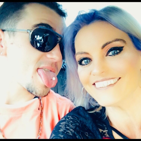 Meet your Posher, Jennifer - Picture 7 of 8